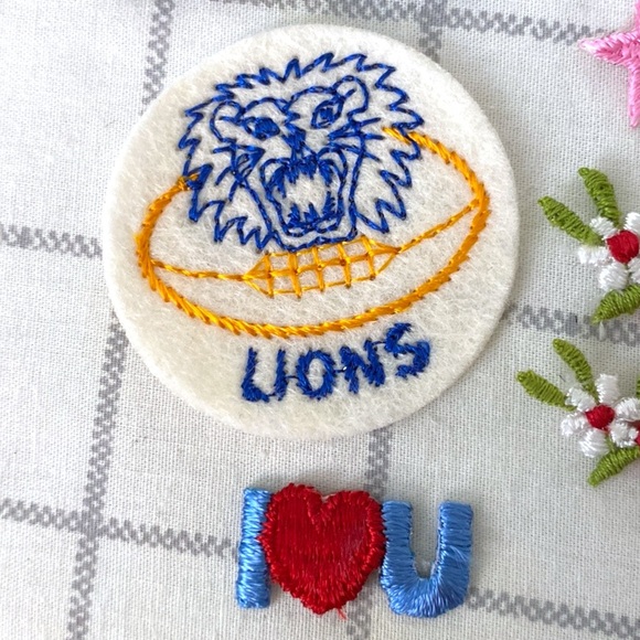 NWT Big Lot of Vintage Iron-On Patches, 26 Count. - Picture 3 of 16